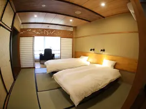 Hatara Co-living Minano Subako