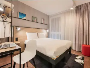 Ibis Acheres St Germain En Laye