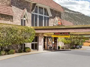 คอปเปอร์ ควีน โรงแรม แอนด์ คาสิโน