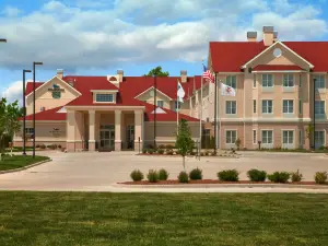 ホームウッド スイーツ バイ ヒルトン ディケーター フォーサイス