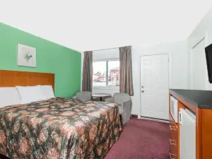 Knights Inn Arnprior