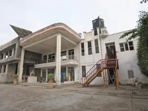OYO 46881 Presidency Farms