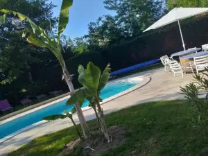 Chez Celine et Philippe Chambre Atelier Dans propriété de Charme Avec Piscine