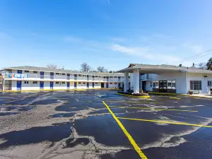 奧勒岡彭德爾頓 - 西 6 號汽車旅館