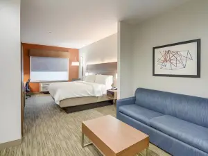 Holiday Inn Express & Suites Foley - N Gulf Shores