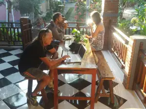 Danny juljol homestay
