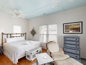 Upgraded, Ocean View Home w/ Deck, Screened Porch & WiFi - Steps to the Beach