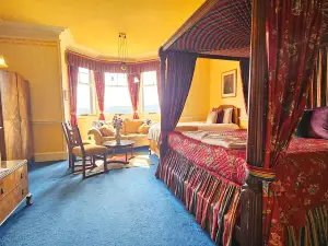 The Falls - Value Rooms at Aultnagar Estate