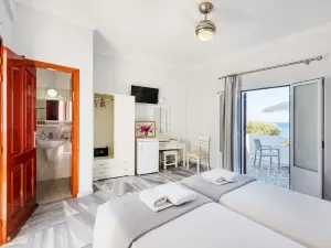Irene Hotel - Beachfront