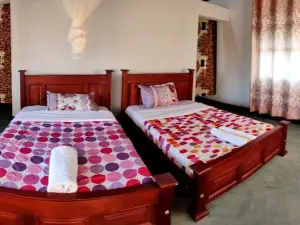 탕기 사파리스 로지