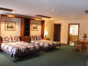 Nootka Lodge