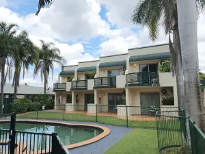 麥克尼汶斯公園旅館