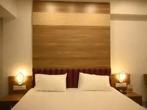 Hotel Prime Square