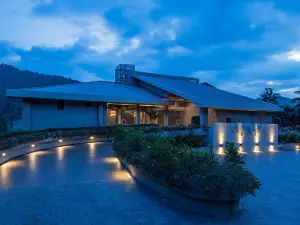 Niraamaya Retreats Samroha Athirappilly