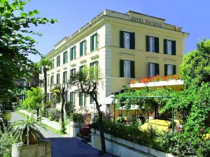 Hotel Touring Wellness & Beauty