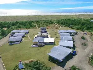 Beachwood Condos & Resort