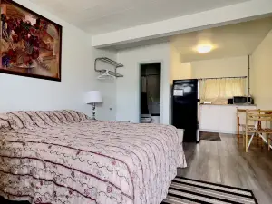 Airport Inn