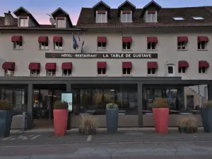 La Table De Gustave
