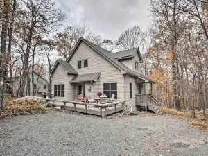 Wintergreen Resort Cabin Near the Slopes!