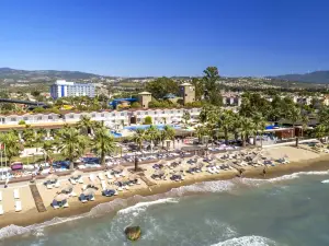 Risus Beach Resort Hotel