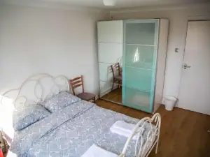 Double Bedroom in Ashared Flat