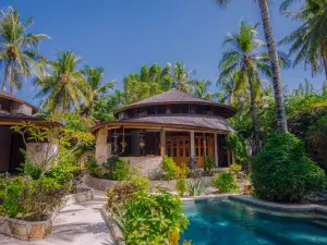 Keong Villas