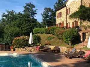 Casa vacanze italiana con 4 camere da letto e piscina