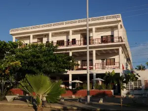 Hotel Montecarlo Beach