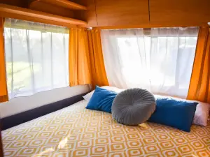 Caravan near the sea 4