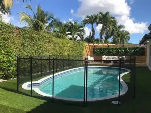 Deluxe Miami House w 5Br Mini Golf & Heated Pool L62