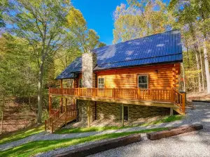 Mystic Hollow cabin at Trickle Creek at Hocking Hills