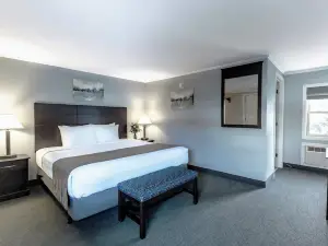 Mt. Madison Inn & Suites
