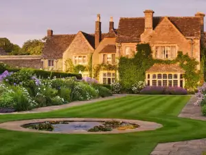 惠特利莊園酒店