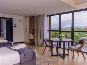 Tufaha Resort