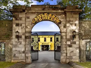 Castle Arch Hotel