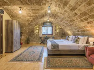 Timberwood Studio in Batroun