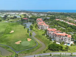 Plantation Villa in the Dorado Beach Club and Resort. Golf Cart Included.