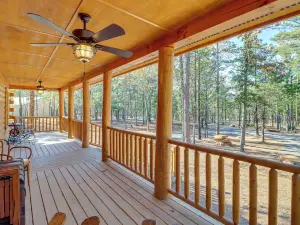 Tumbling Shoals Cabin w/ Fire Pit: 1 Mi to Lake