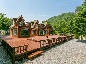 Pyeongchanggang Healing House Pension