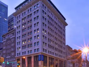 DoubleTree by Hilton Hotel Columbia
