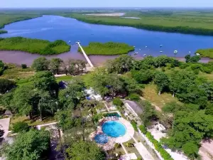 Les Paletuviers Boutique Hotel