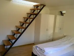 Budget Apartment with Ocean View