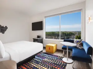 Aloft Lawrenceville Sugarloaf