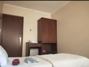 Hotel Vrundavan, Ranjangaon
