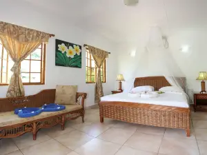 Le Surmer Self Catering Chalets