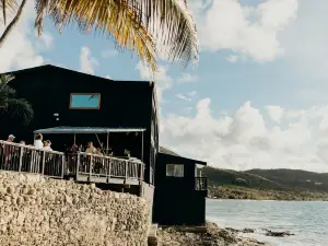 The Waves at Cane Bay