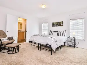 Conveniently-located, dog-friendly home with a patio, central AC, & washer/dryer