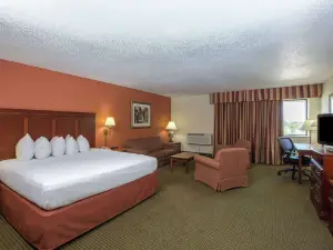 AmericInn by Wyndham Omaha