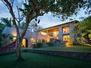 Kadju House