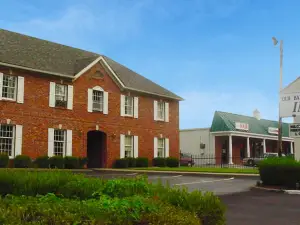 巴茲敦市老巴茲敦旅館